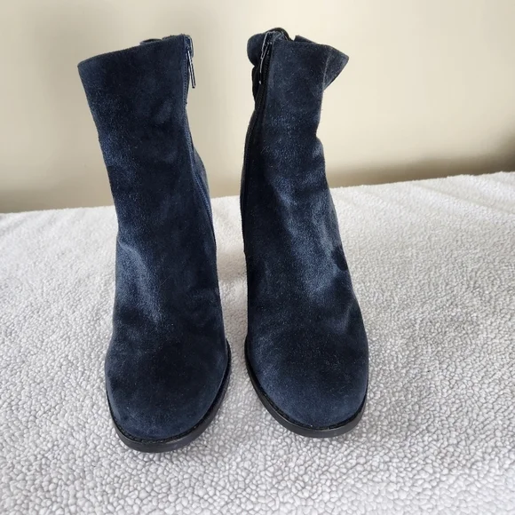 Arturo Chiang Rakel Ankle Boots / Black Suede / SZ 8 - Picture 2 of 8